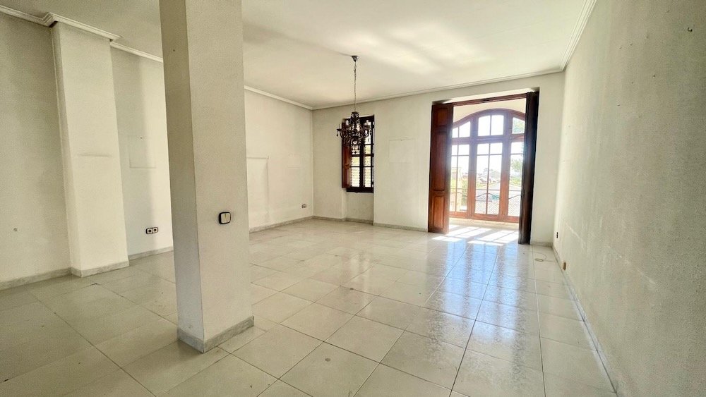 Property 2469 - Image 20